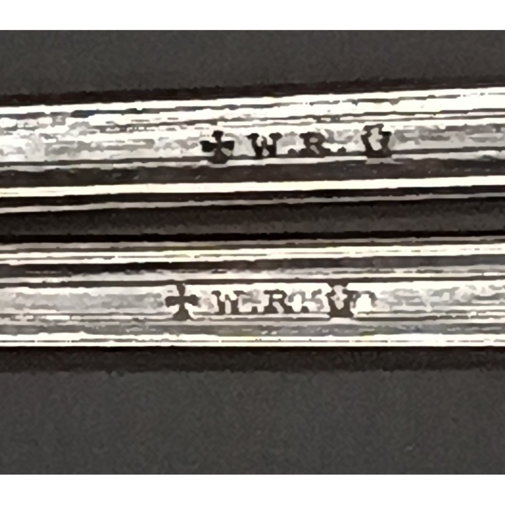 Amherst (Silverplate, 1938) by Oneida Silver - 2 pieces - Picture 3 of 3